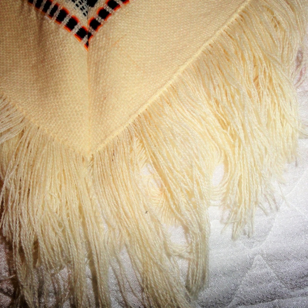 SOLD!! Vintage Poncho Fringe Southwest Fish Pisces - Picture 6 of 8